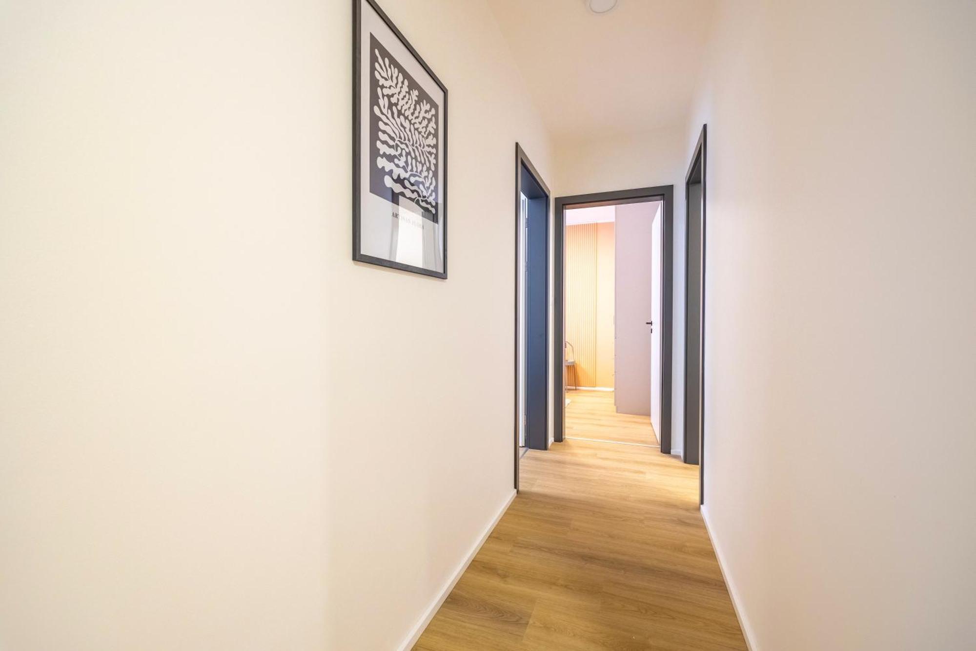 Appartement Spacious 3br - 2 Parking Spots, Full Kitchen, By Gravity Praag