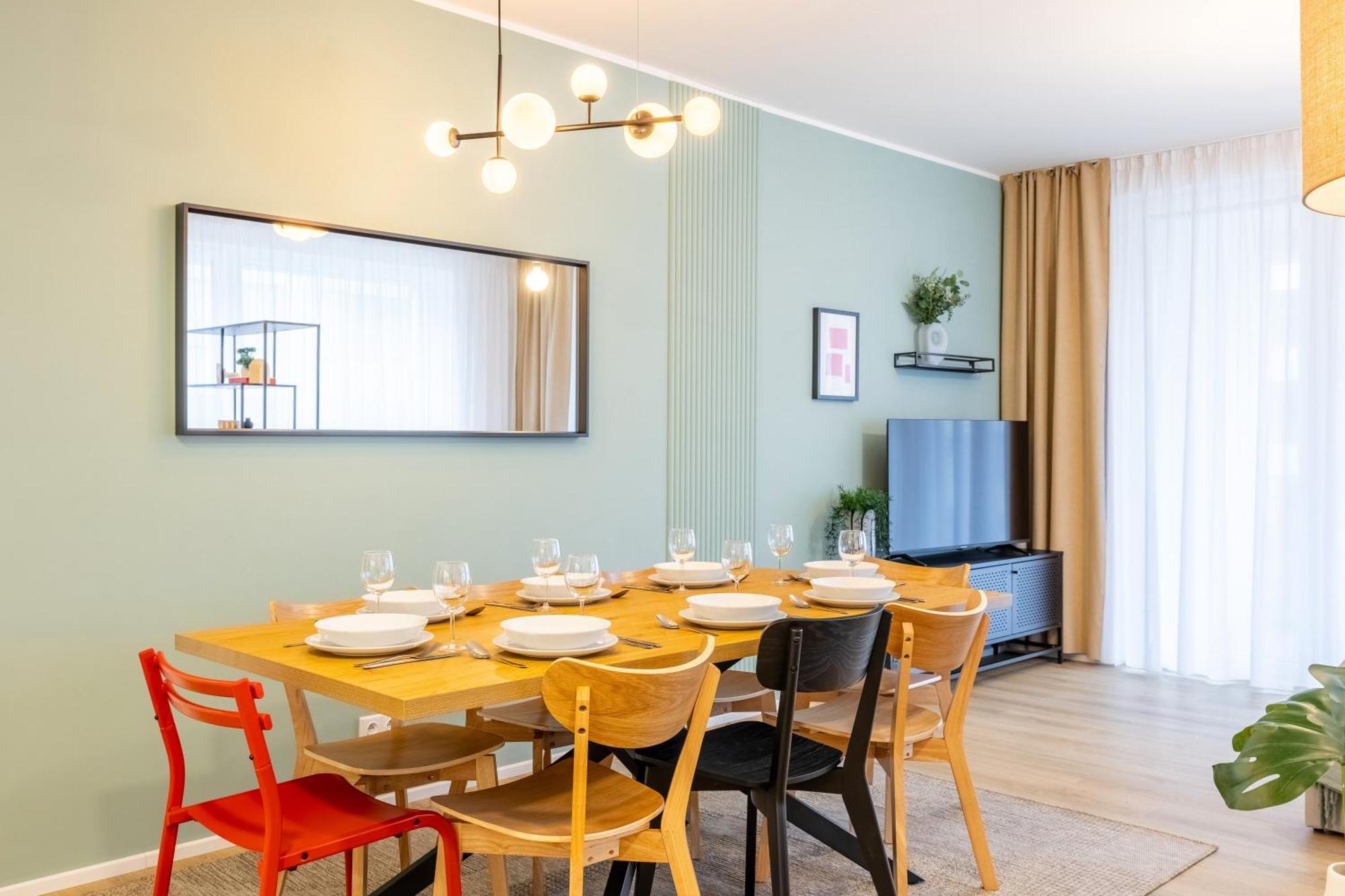 Apartmán Spacious 3br - 2 Parking Spots, Full Kitchen, By Gravity Praha
